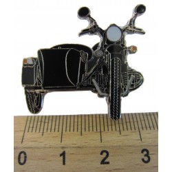 Pin's URAl - coffret collector